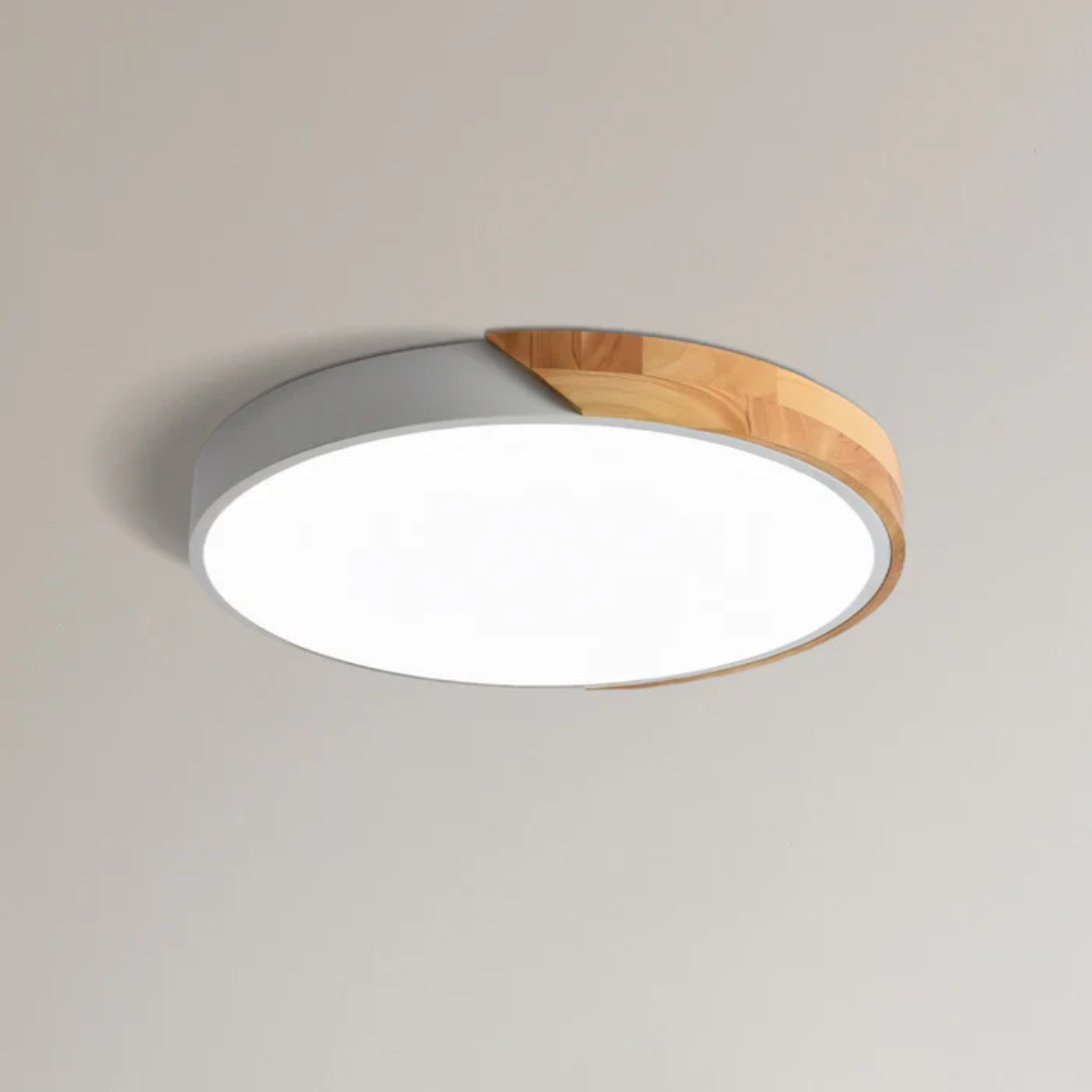 Nordische LED-Deckenleuchte mit Holzrand