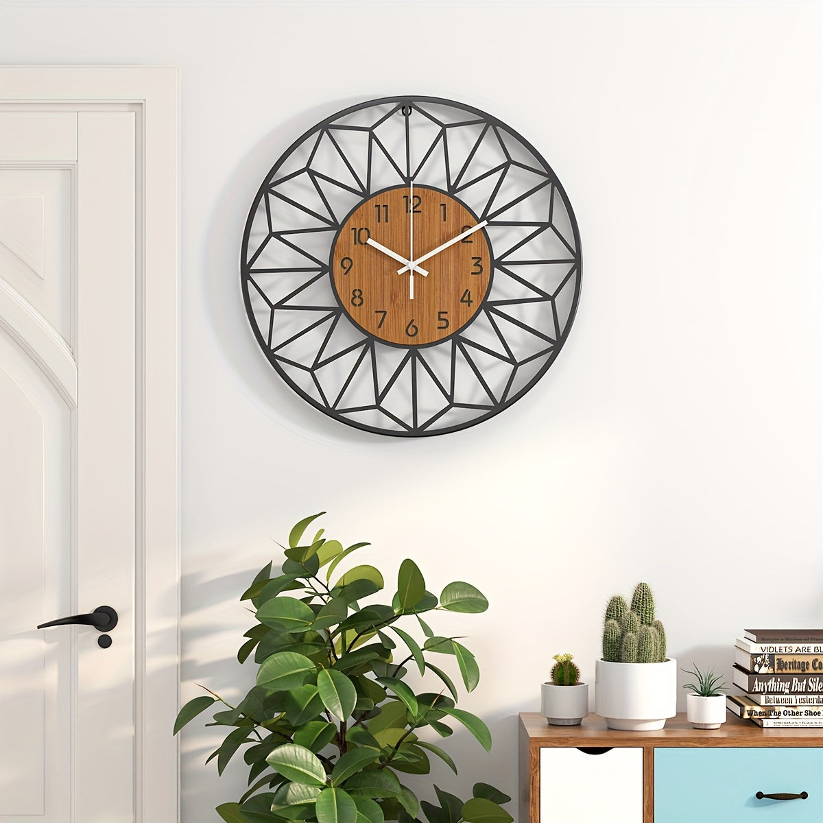 Metall-Wanduhr mit Holzmitte