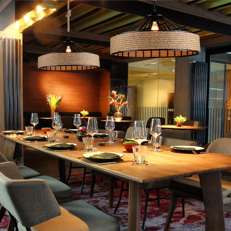 Pendelleuchte aus Hanfseil