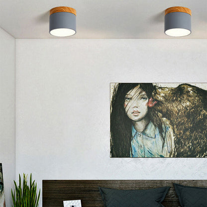 Macaron LED-Deckenleuchte mit Holz