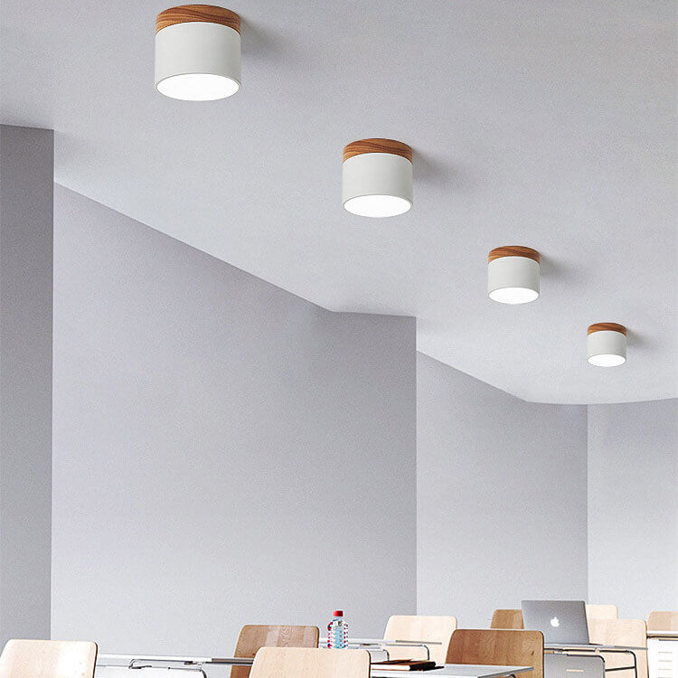 Macaron LED-Deckenleuchte mit Holz