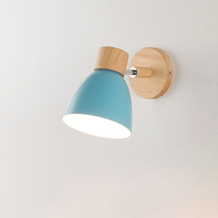 Macaron Wandleuchte aus Holz und Eisen