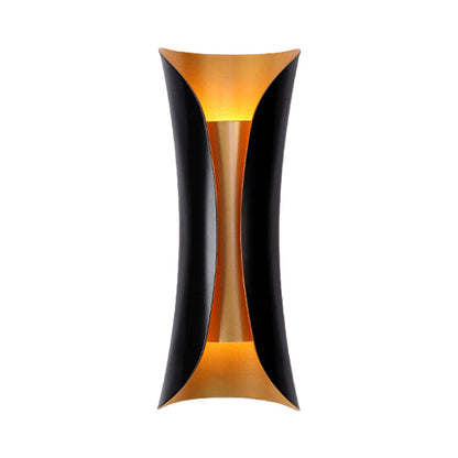 Curl Wandleuchte aus schwarzem Metall