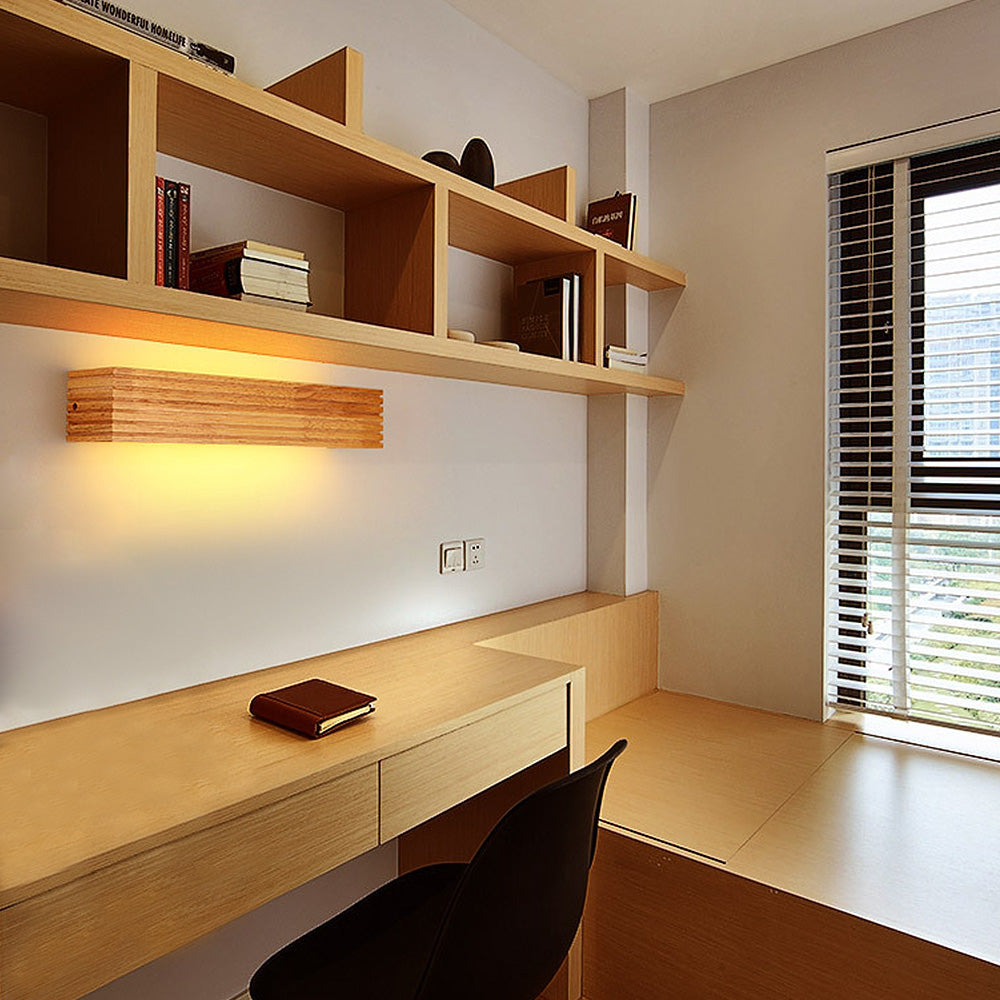 Holz LED-Wandleuchte minimalistisch