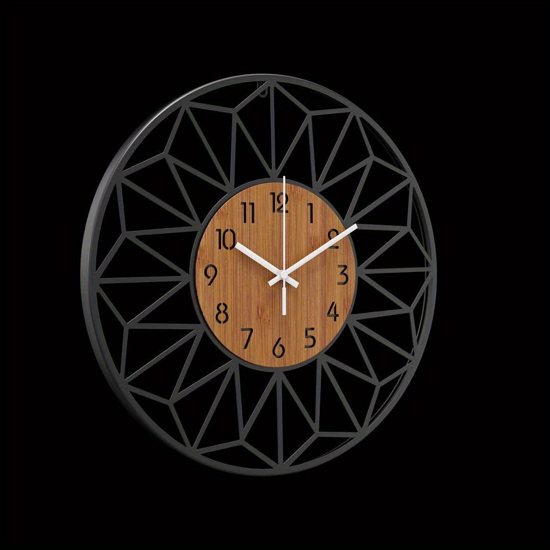 Metall-Wanduhr mit Holzmitte