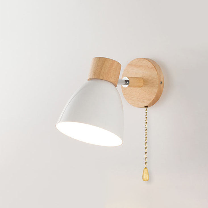 Macaron Wandleuchte aus Holz und Eisen