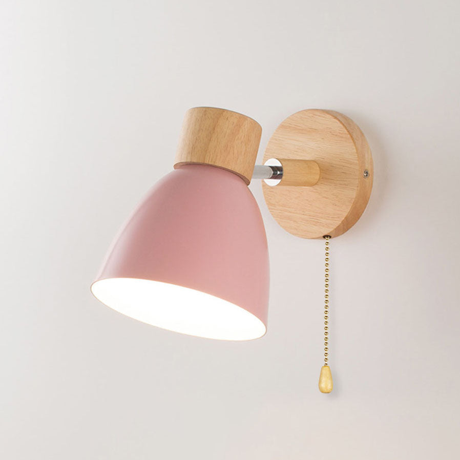 Macaron Wandleuchte aus Holz und Eisen