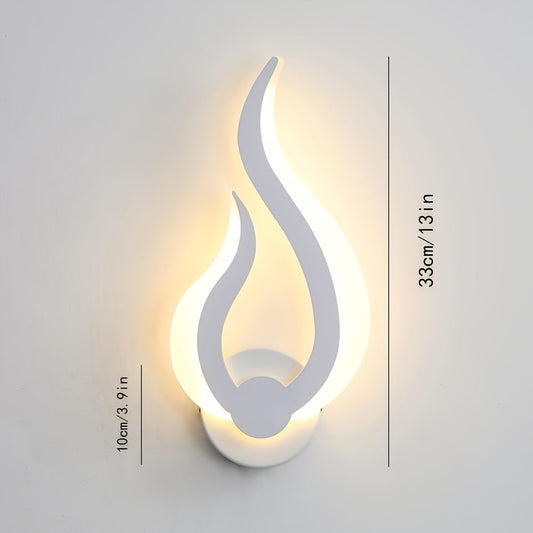 Flammenförmige LED-Wandleuchte
