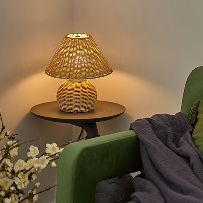 Schreibtischlampe mit Bambusschirm