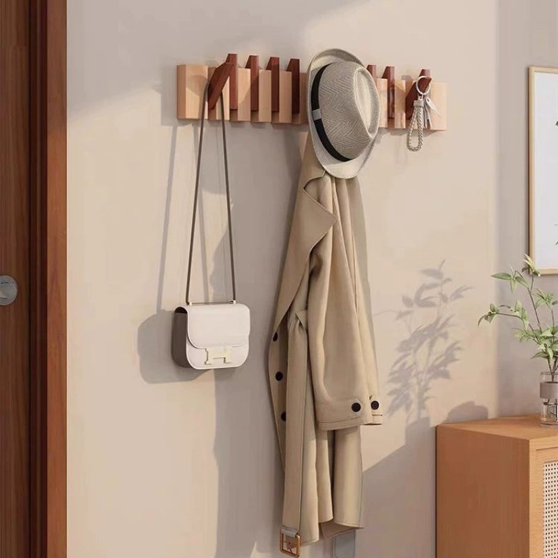 Klappbare Holz-Wandhaken im Tastendesign