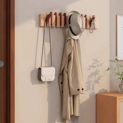 Klappbare Holz-Wandhaken im Tastendesign