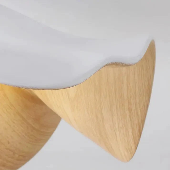 Lotus-Deckenleuchte in Holzoptik