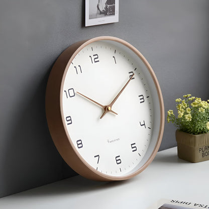 Nordic Wanduhr mit Holzrahmen