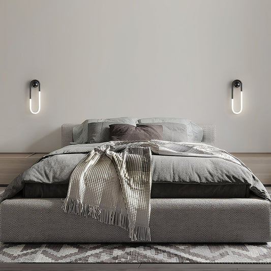 Loop LED-Wandleuchte in Messing oder Schwarz