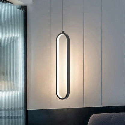 Ovale LED-Pendelleuchte in Gold oder Schwarz