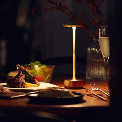 Akku-Touch-Tischlampe aus Aluminium