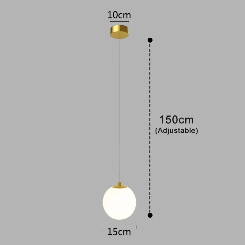 Luna Pendelleuchte mit Opalglaskugel