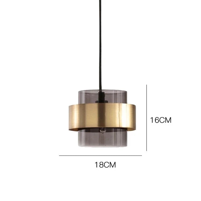 Glas-Pendelleuchte mit Messingband
