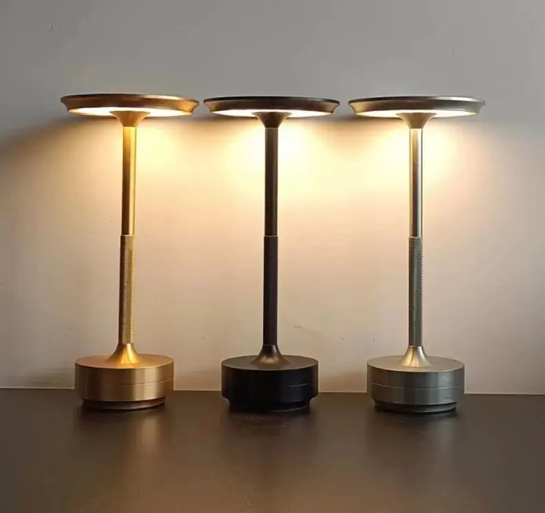 Akku-Touch-Tischlampe aus Aluminium