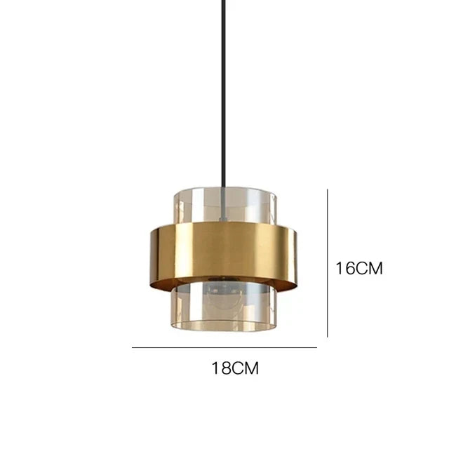 Glas-Pendelleuchte mit Messingband