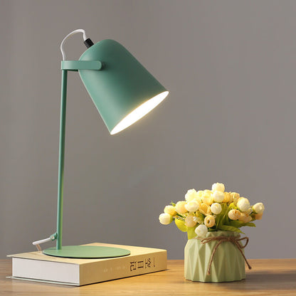 Nordic LED-Schreibtischlampe
