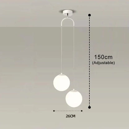 Luna Pendelleuchte mit Opalglaskugel