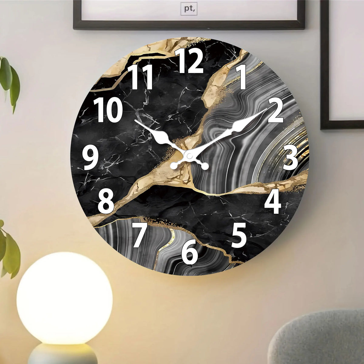 MarbellaTime Wanduhr in Marmoroptik