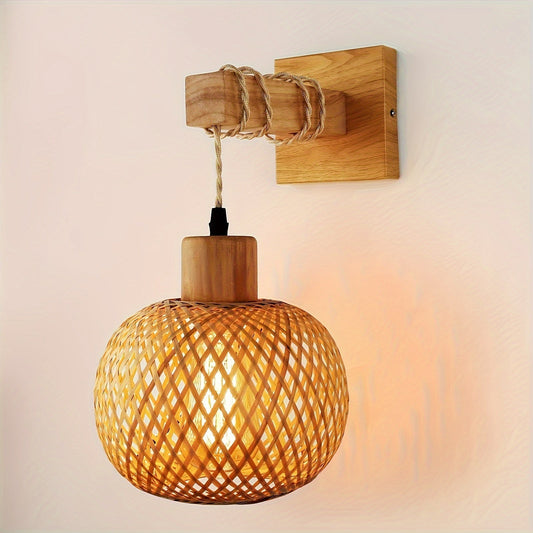 Rustikale Holz-Rattan-Wandleuchte