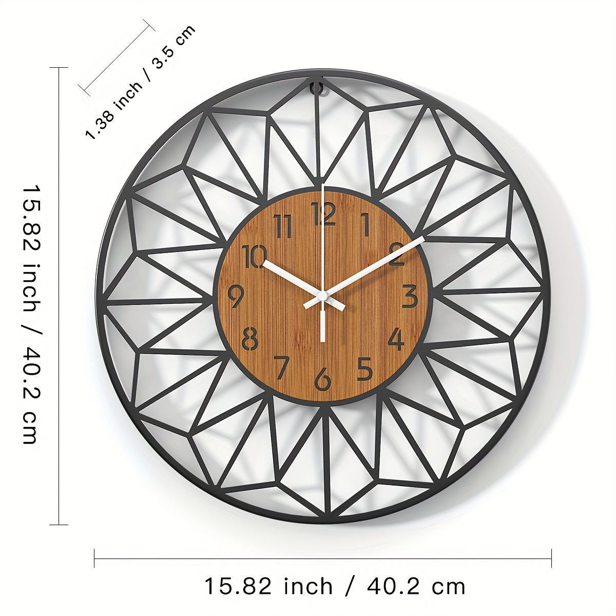 Metall-Wanduhr mit Holzmitte