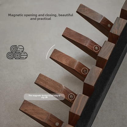 Klappbare Holz-Wandhaken im Tastendesign
