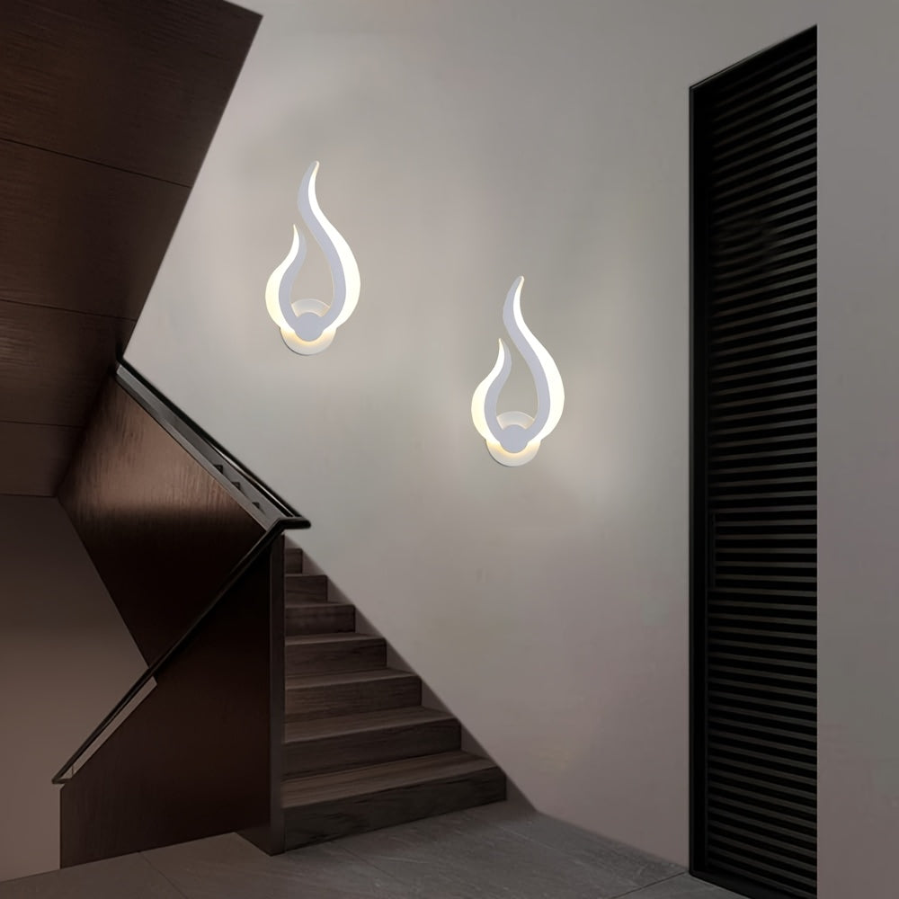 Flammenförmige LED-Wandleuchte