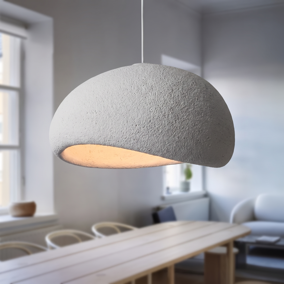 Nahaufnahme des Zenith Glow Kronleuchters mit handgefertigter Oberfläche